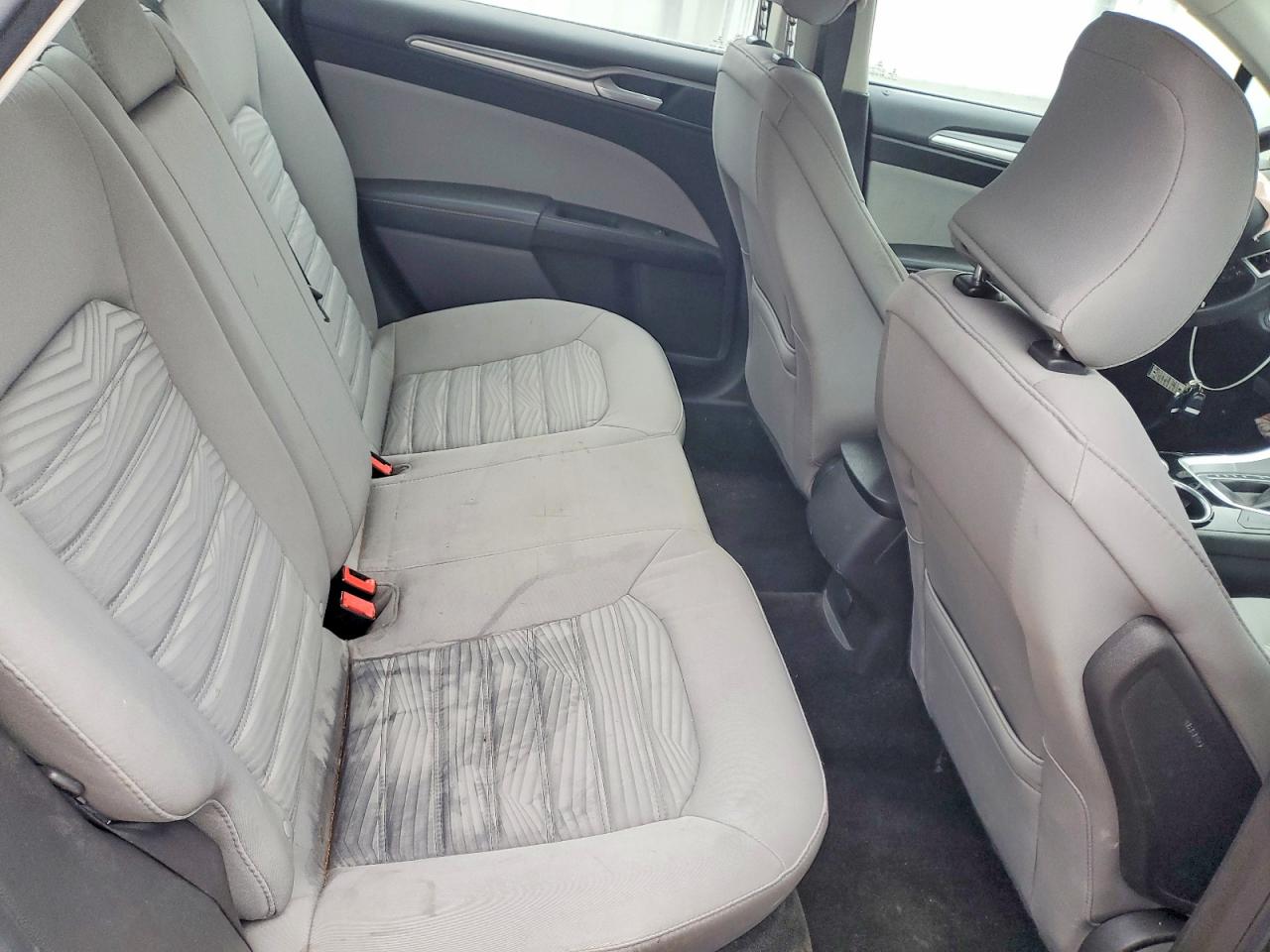 2016 FORD FUSION S photo 10