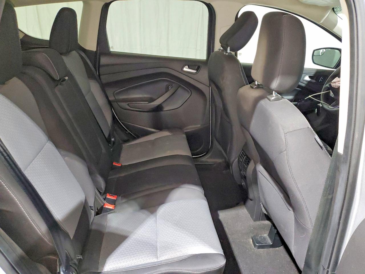 2019 FORD ESCAPE SE photo 21