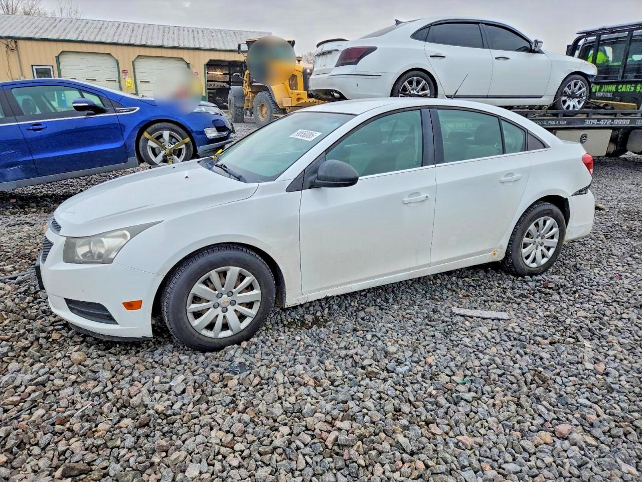 2011 CHEVROLET CRUZE