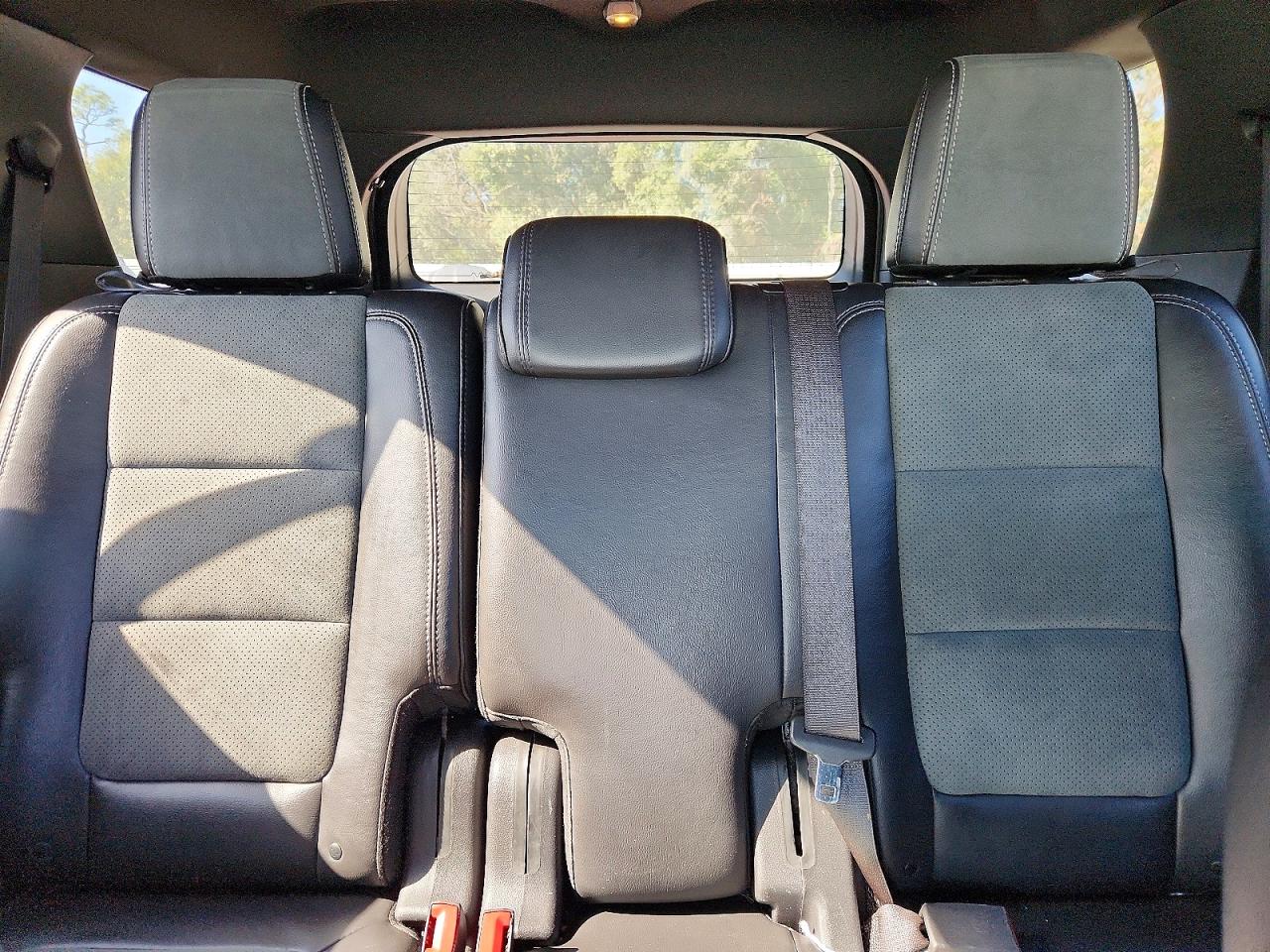 2015 FORD EXPLORER XLT photo 10