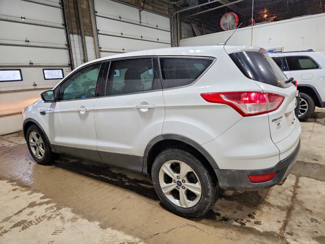 2015 FORD ESCAPE SE photo 3