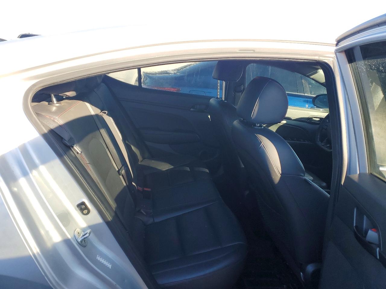 2018 HYUNDAI ELANTRA SPORT photo 10