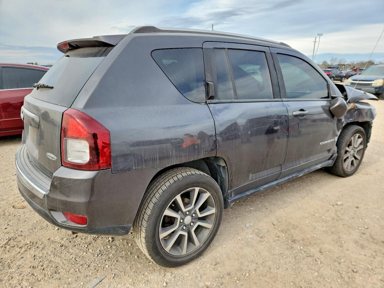 2017 JEEP COMPASS LATITUDE photo 3