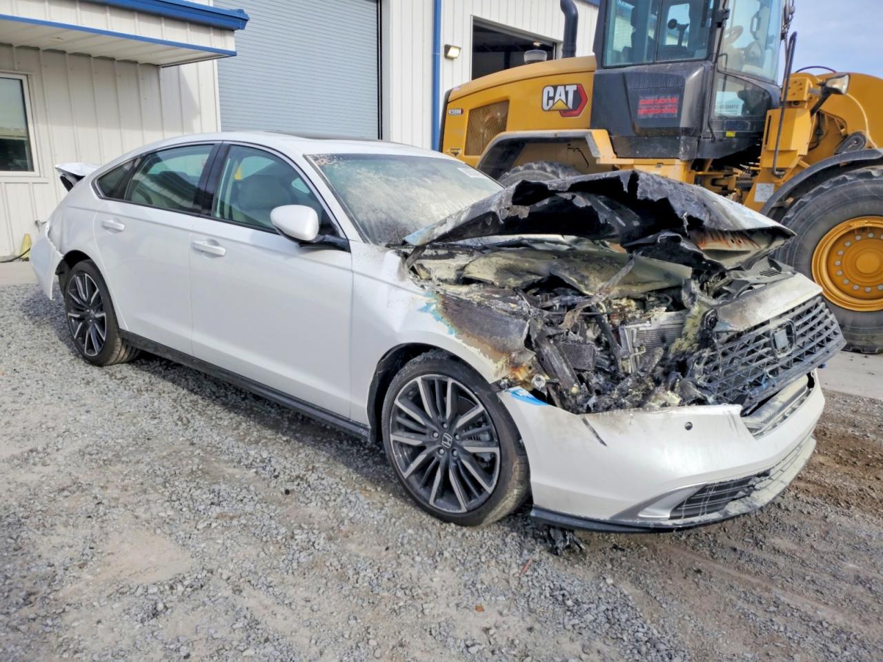 2024 HONDA ACCORD TOURING HYBRID photo 4