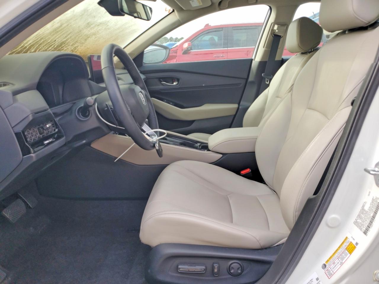 2024 HONDA ACCORD TOURING HYBRID photo 7