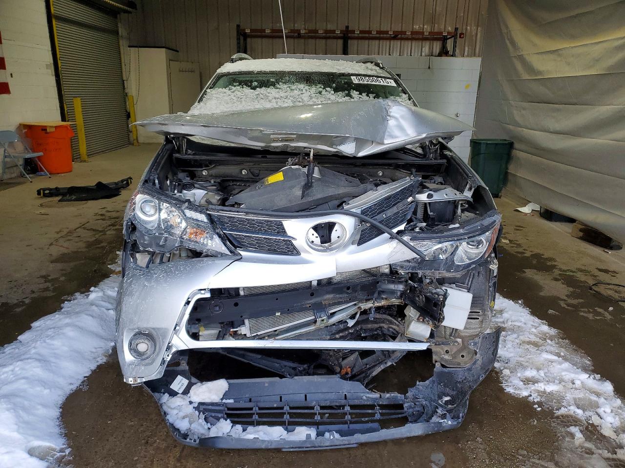 2014 TOYOTA RAV4 LE photo 5