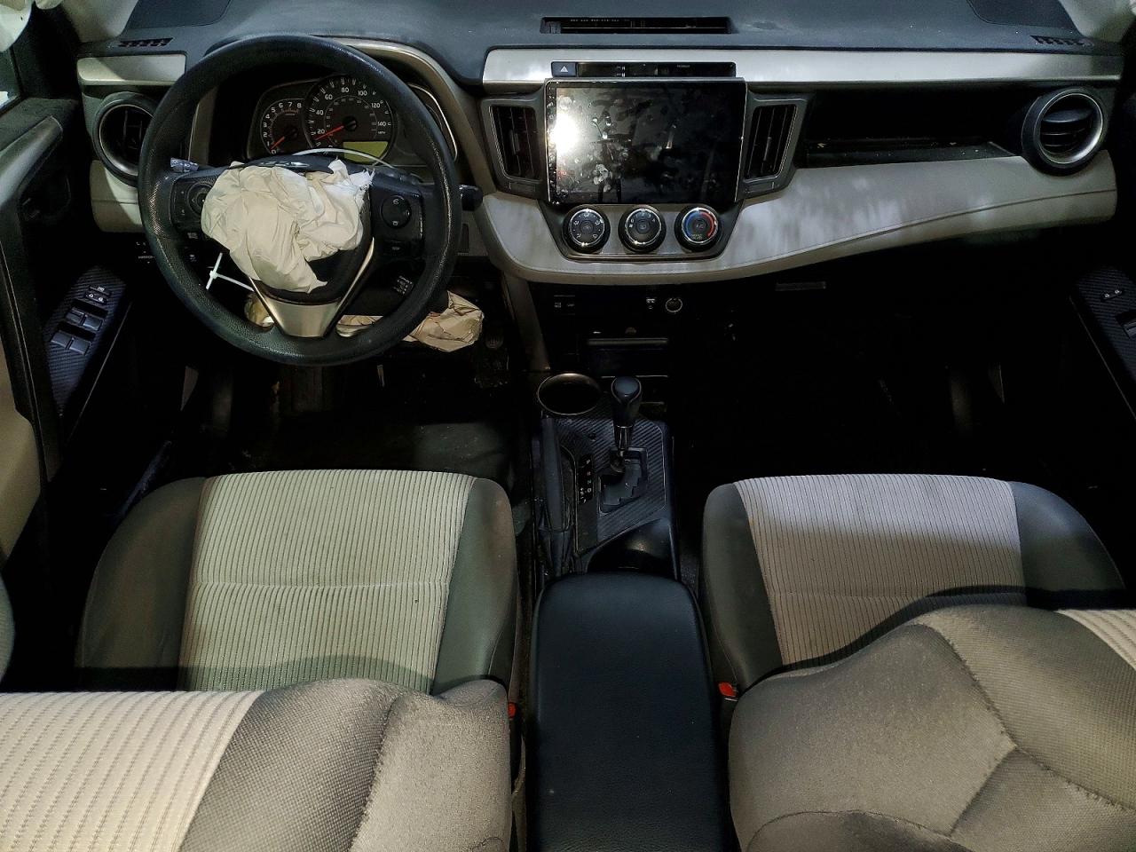 2014 TOYOTA RAV4 LE photo 8