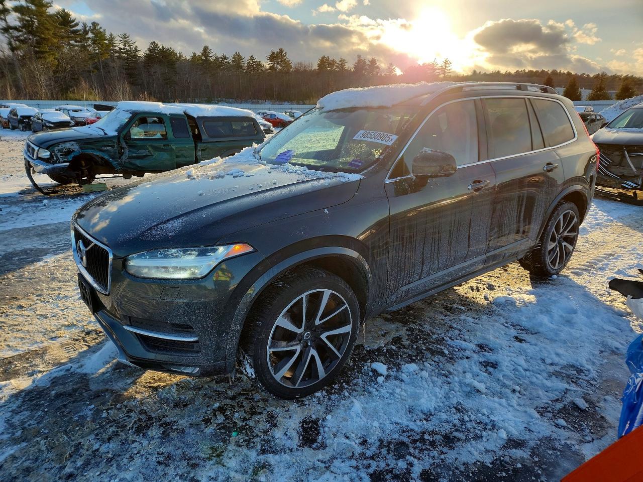 2018 VOLVO XC90