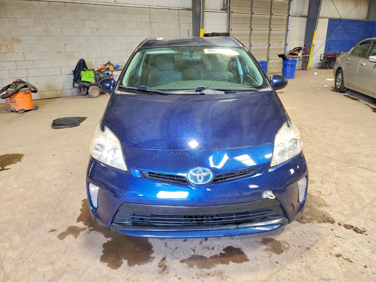 2012 TOYOTA PRIUS photo 13