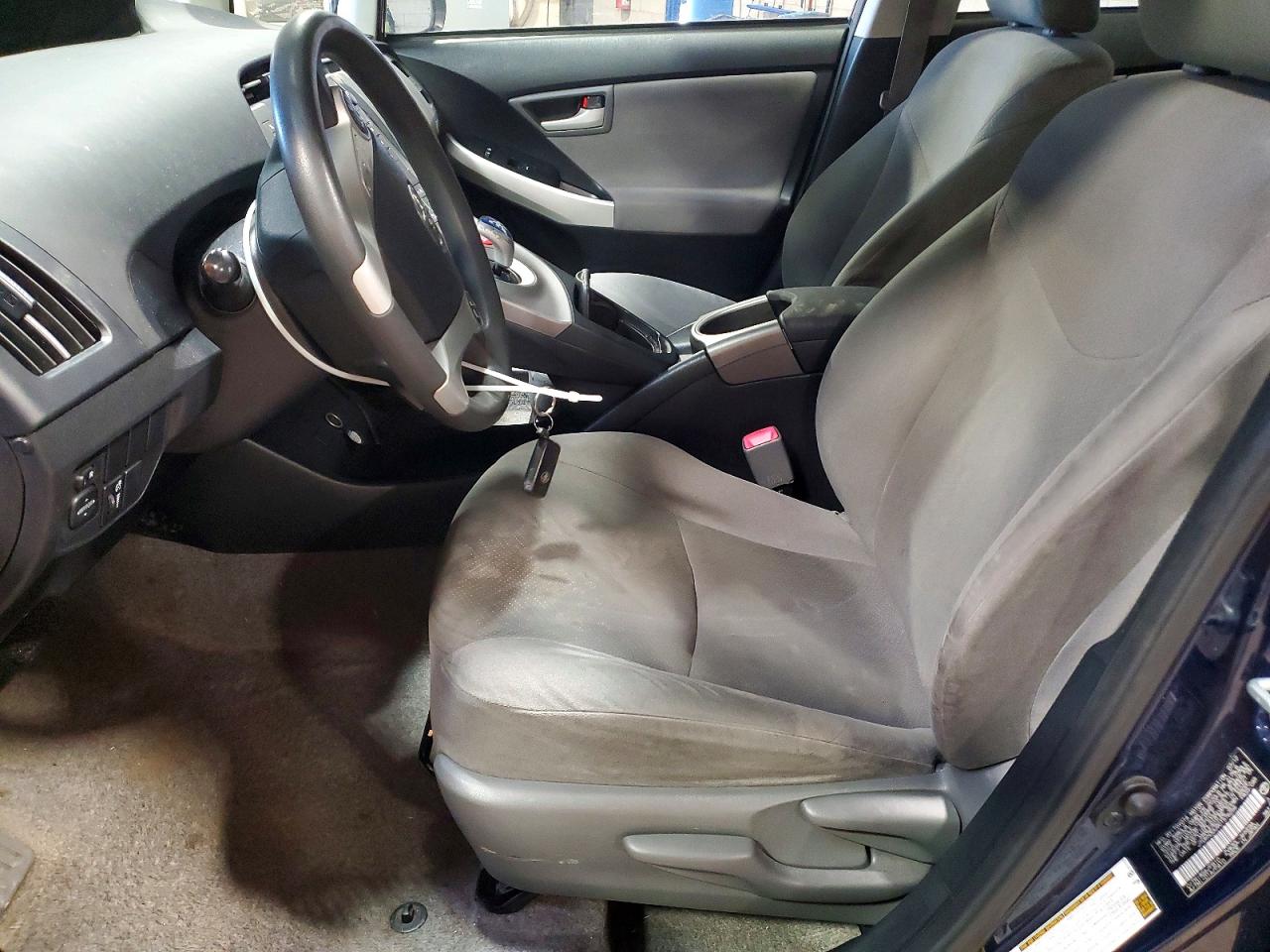 2012 TOYOTA PRIUS photo 19