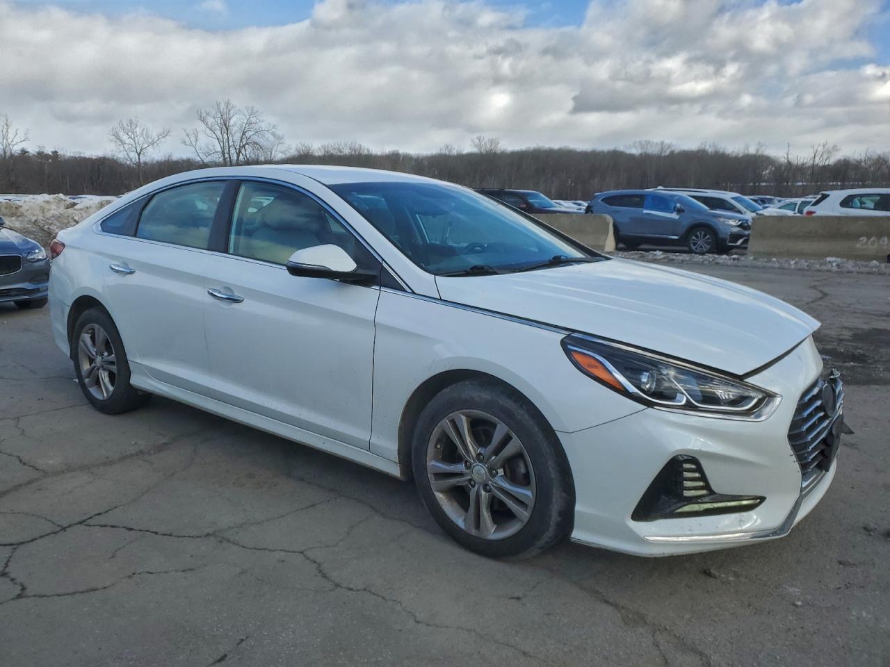 2018 HYUNDAI SONATA SPORT photo 4