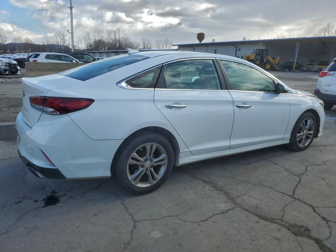 2018 HYUNDAI SONATA SPORT photo 3
