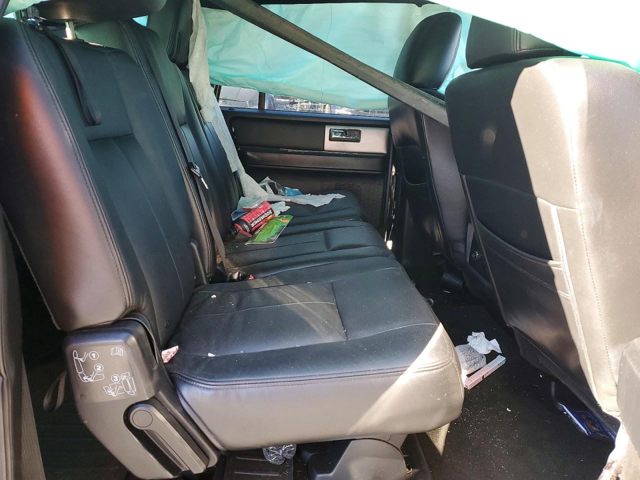 2017 FORD EXPEDITION EL XLT photo 11