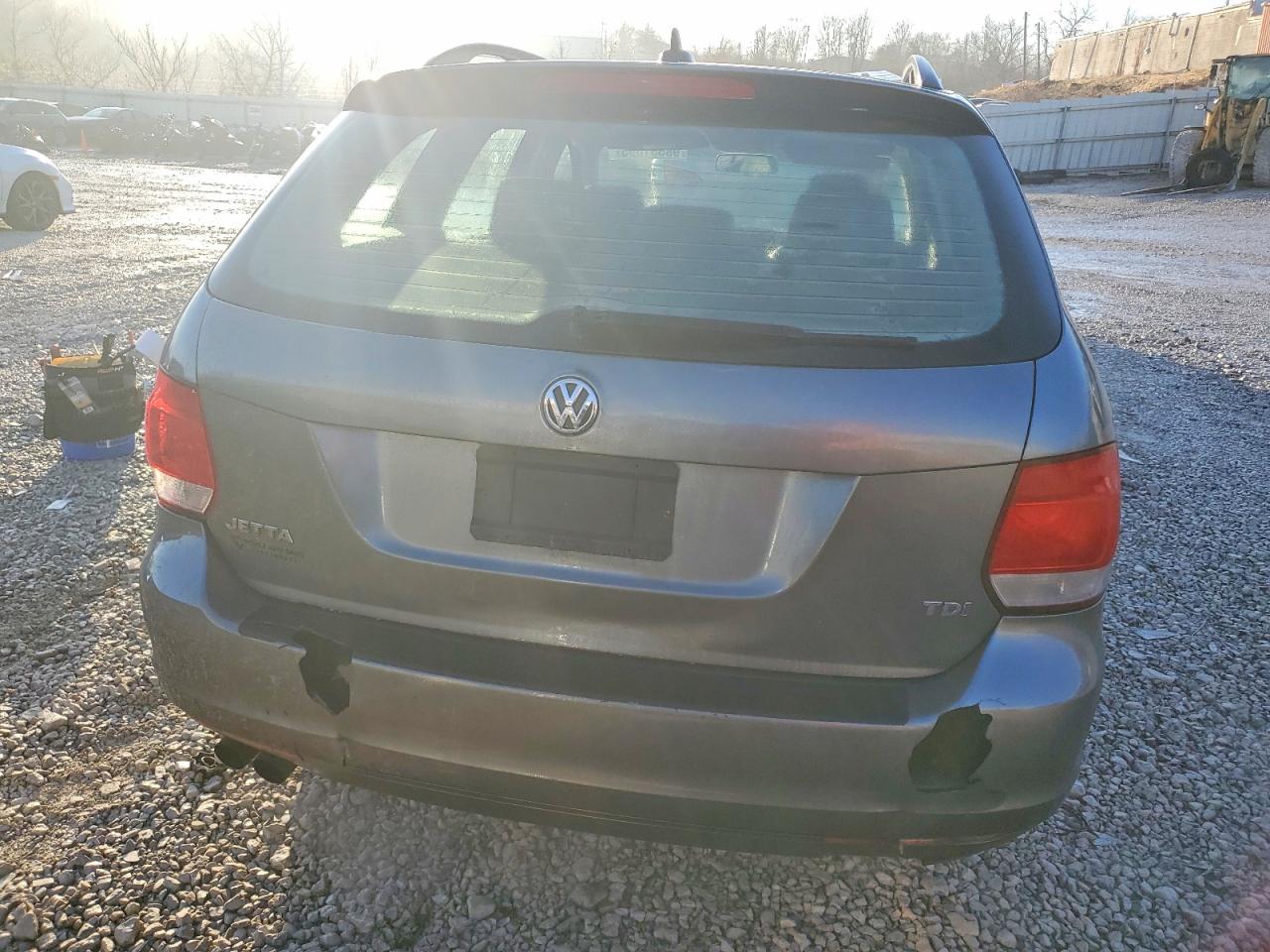 2011 VOLKSWAGEN JETTA TDI photo 6