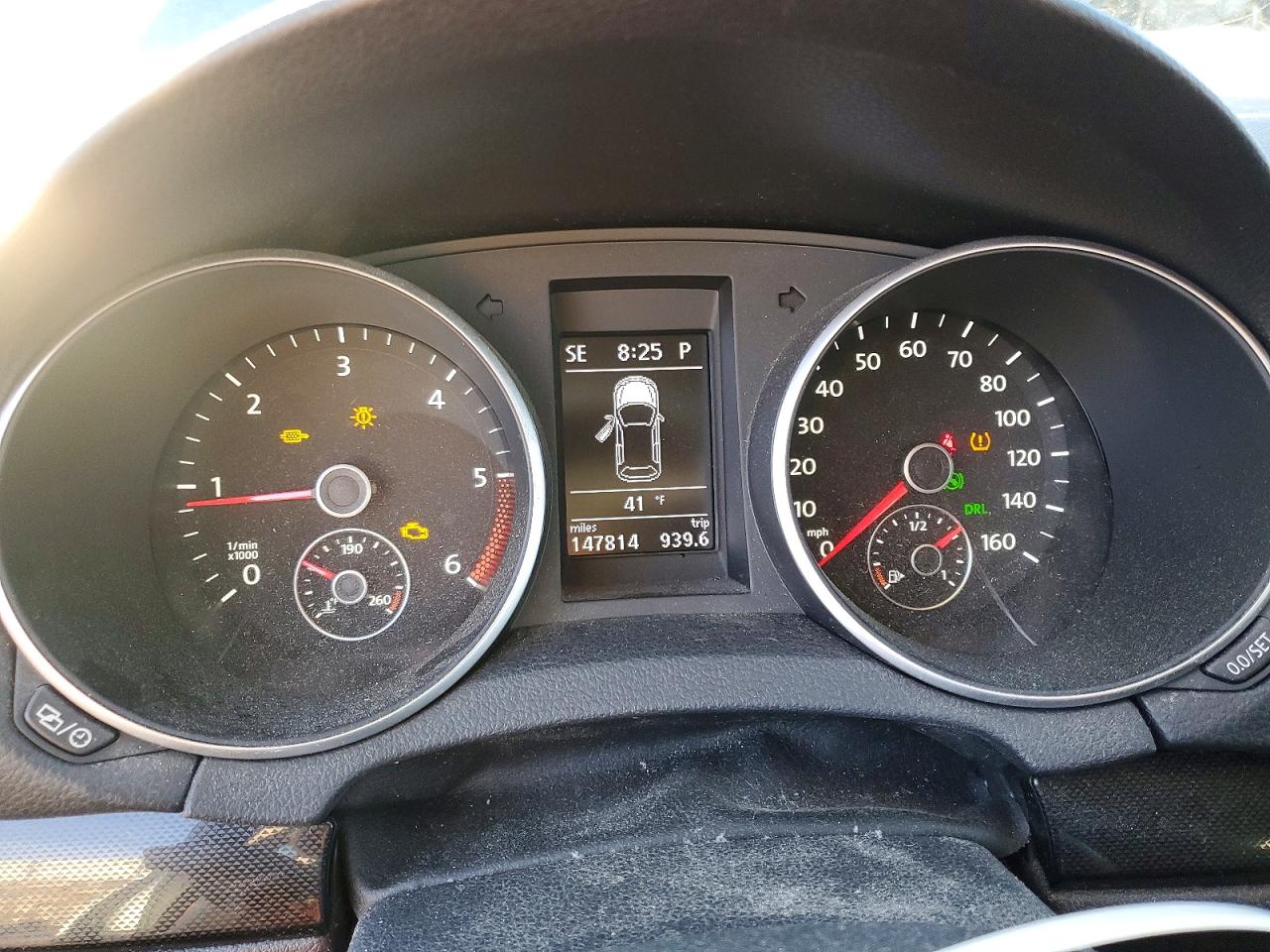 2011 VOLKSWAGEN JETTA TDI photo 9