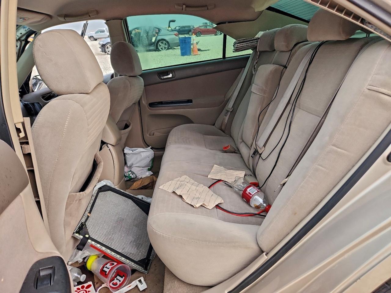 2006 TOYOTA CAMRY LE photo 10