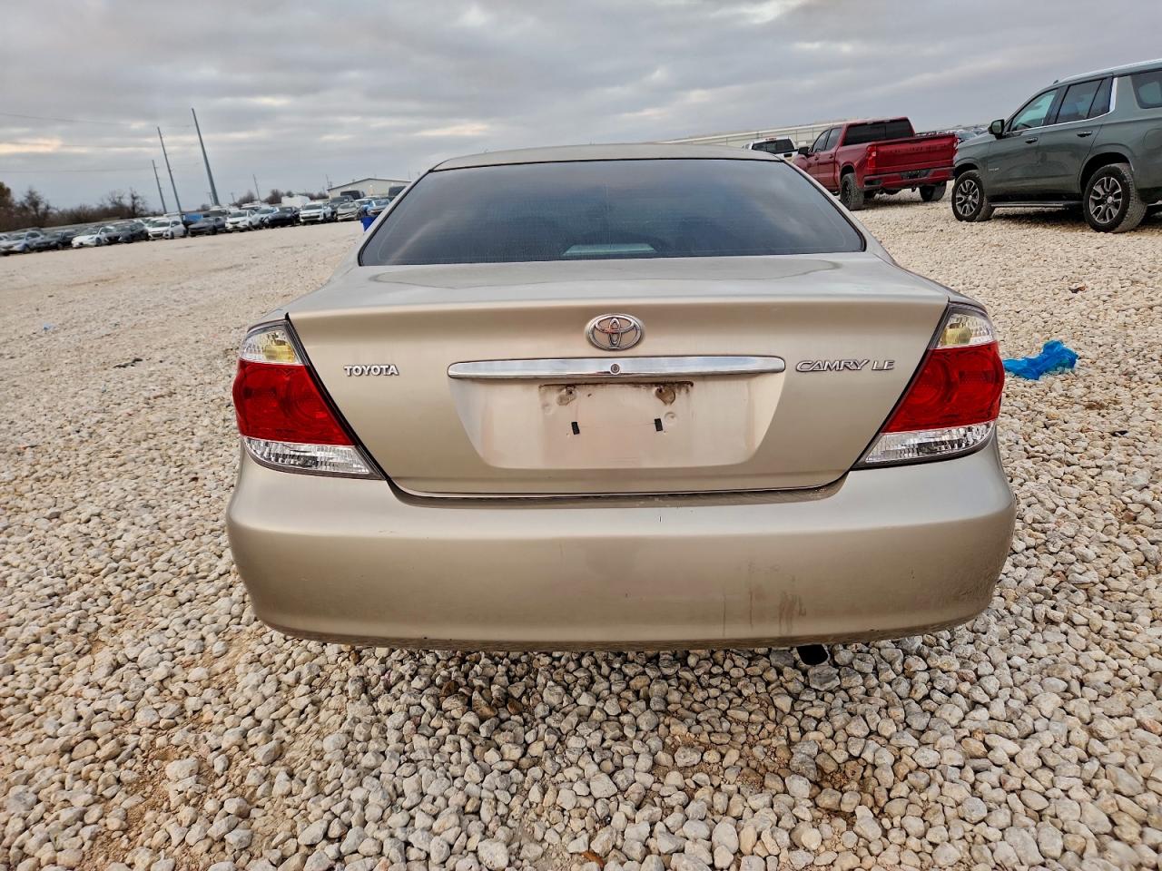 2006 TOYOTA CAMRY LE photo 6