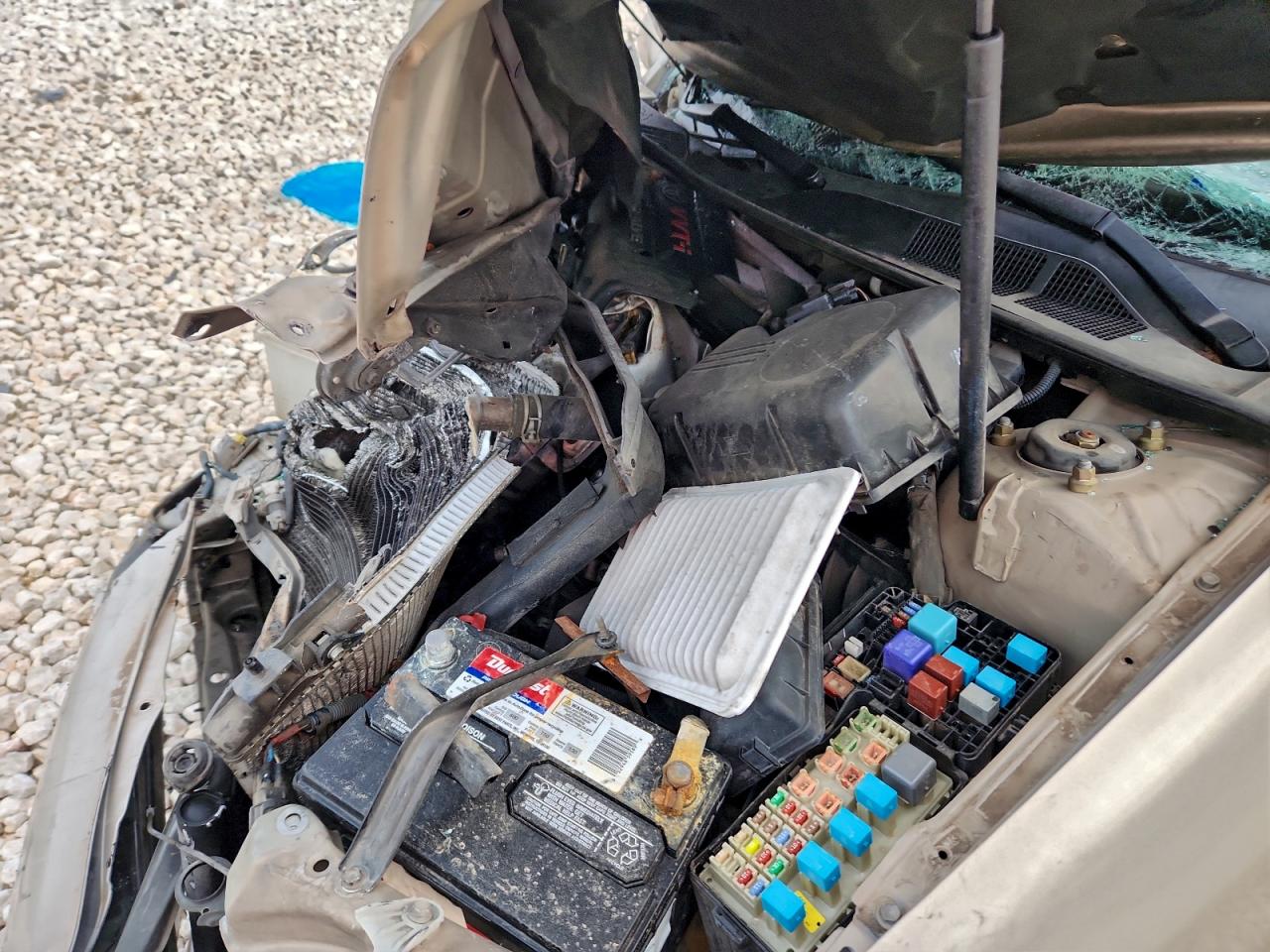 2006 TOYOTA CAMRY LE photo 11