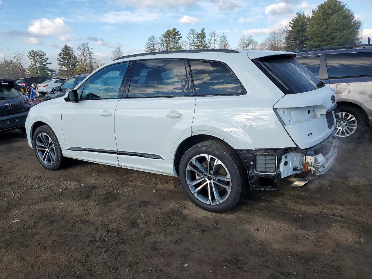 2025 AUDI Q7 PREMIUM photo 2