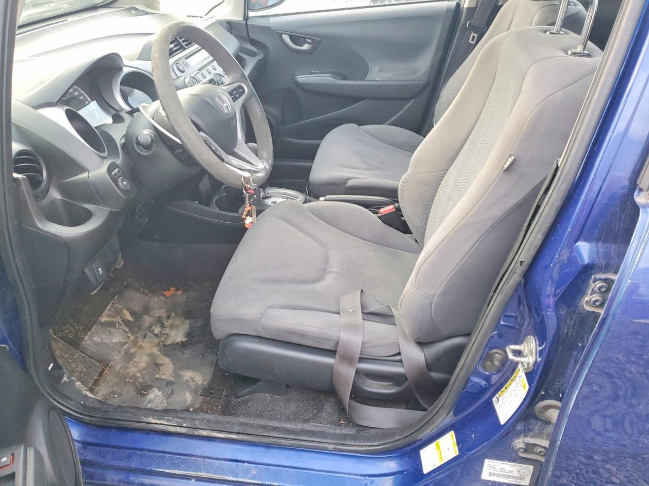 2013 HONDA FIT LX photo 7