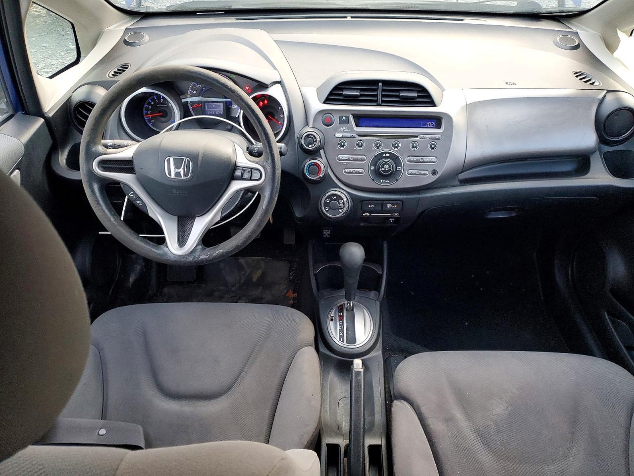2013 HONDA FIT LX photo 8