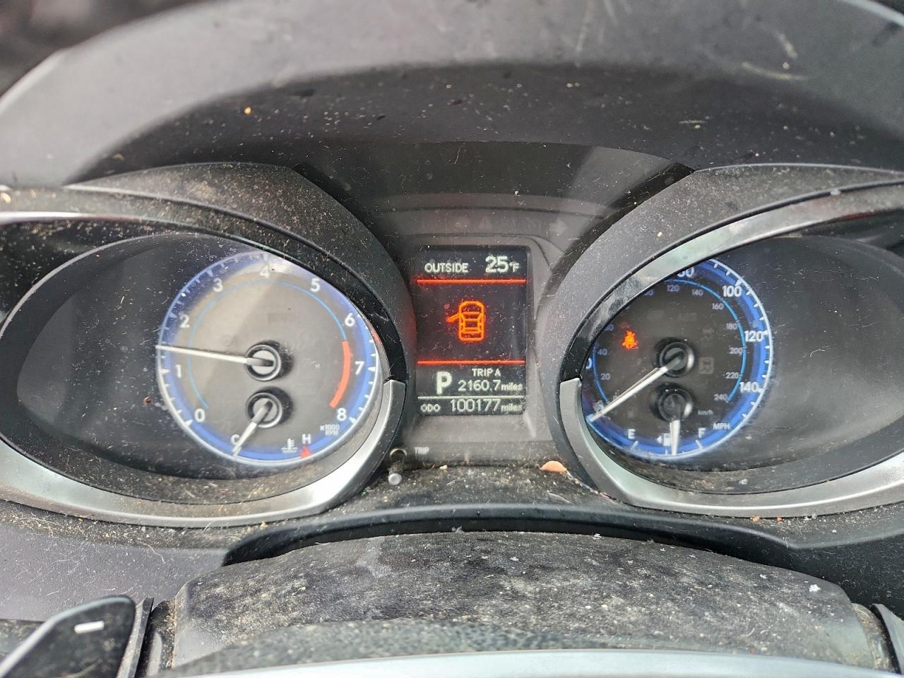 2016 TOYOTA COROLLA L photo 9