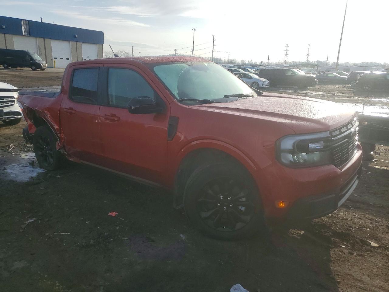 2024 FORD MAVERICK LARIAT photo 4