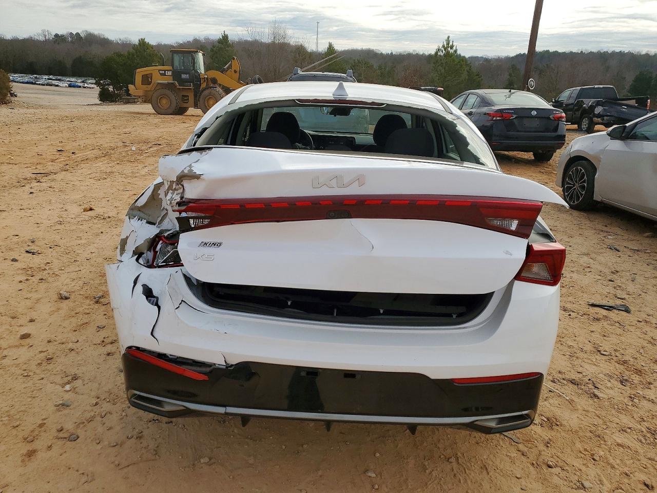 2023 KIA K5 LXS photo 6