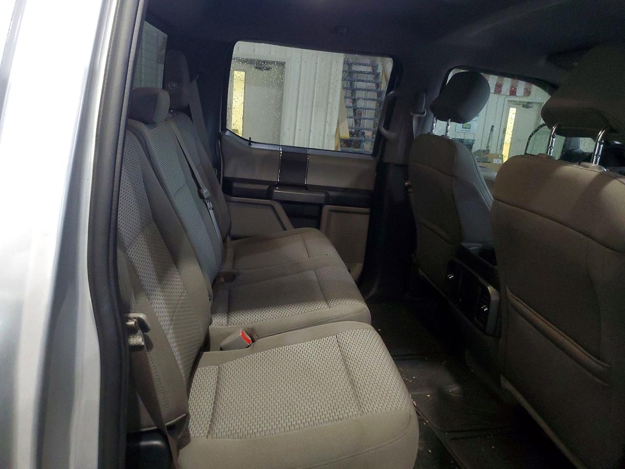 2017 FORD F150 photo 10