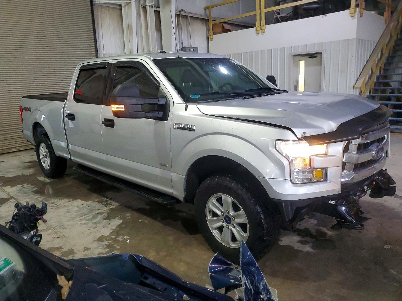 2017 FORD F150 photo 4
