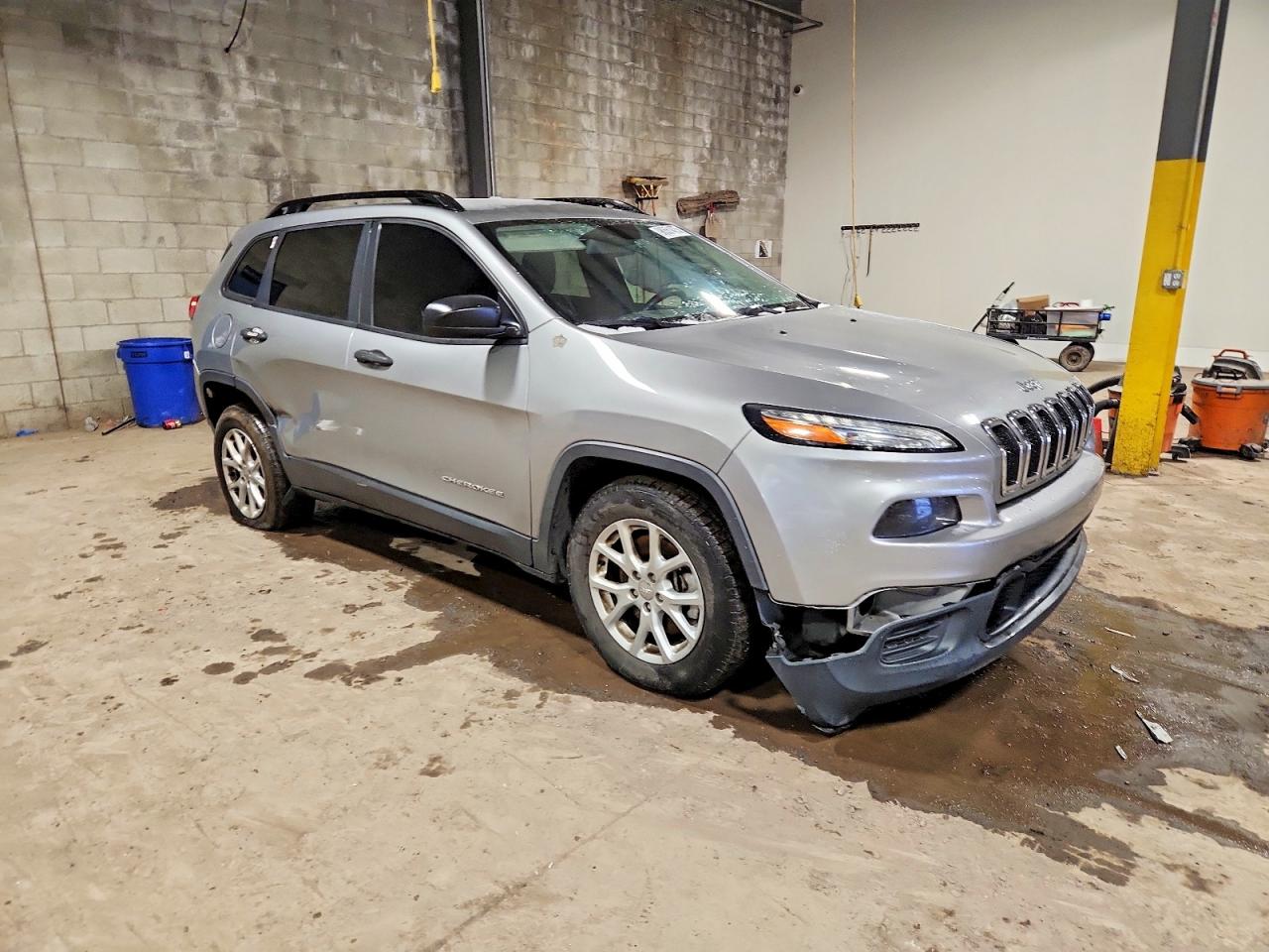 2016 JEEP CHEROKEE SPORT photo 10