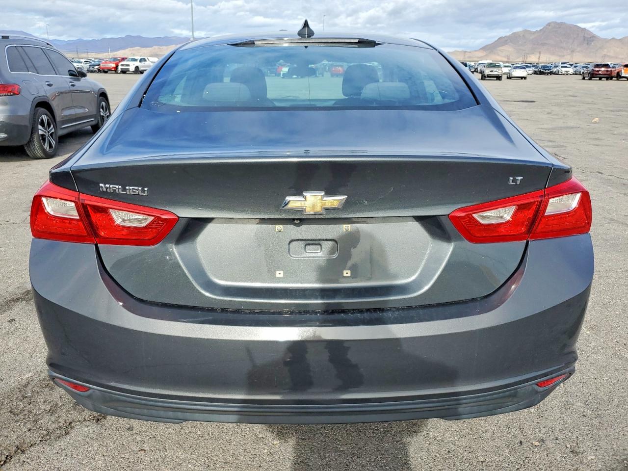 2017 CHEVROLET MALIBU LT photo 16