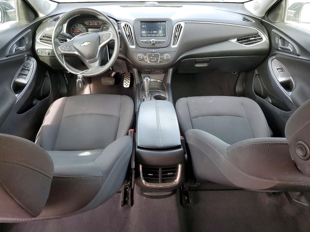 2017 CHEVROLET MALIBU LT photo 22