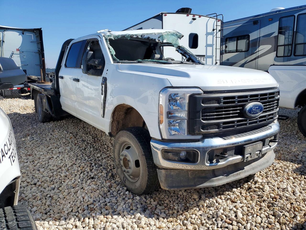 2024 FORD F350 SUPER DUTY FLATBED TRUCK photo 4