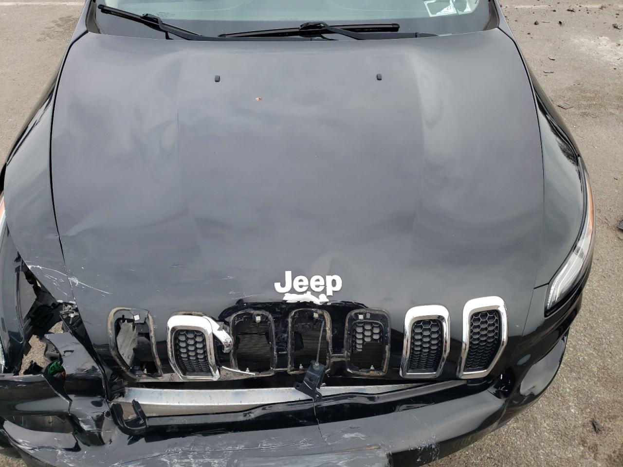 2017 JEEP CHEROKEE LATITUDE photo 12