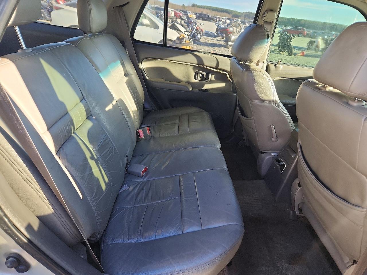 2001 TOYOTA 4RUNNER SR5 photo 11