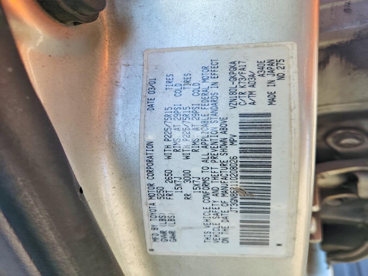2001 TOYOTA 4RUNNER SR5 photo 13
