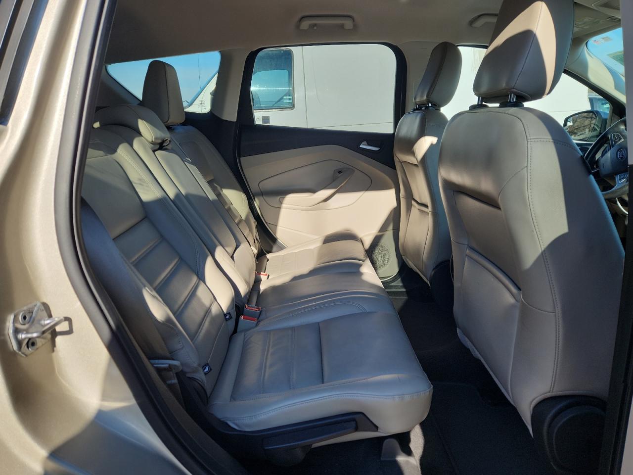2018 FORD ESCAPE SEL photo 11