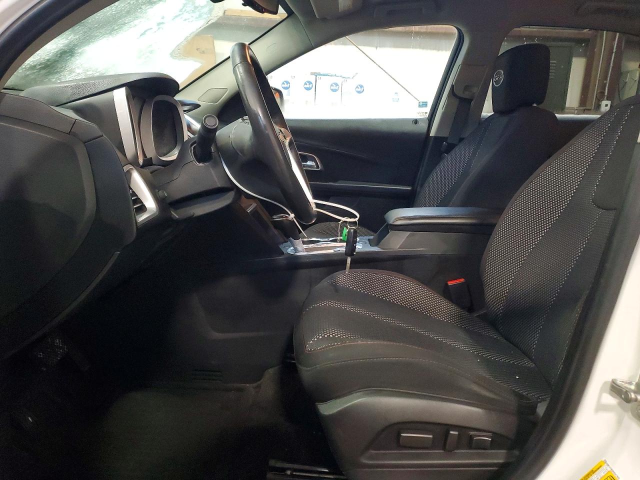 2017 CHEVROLET EQUINOX LT photo 7
