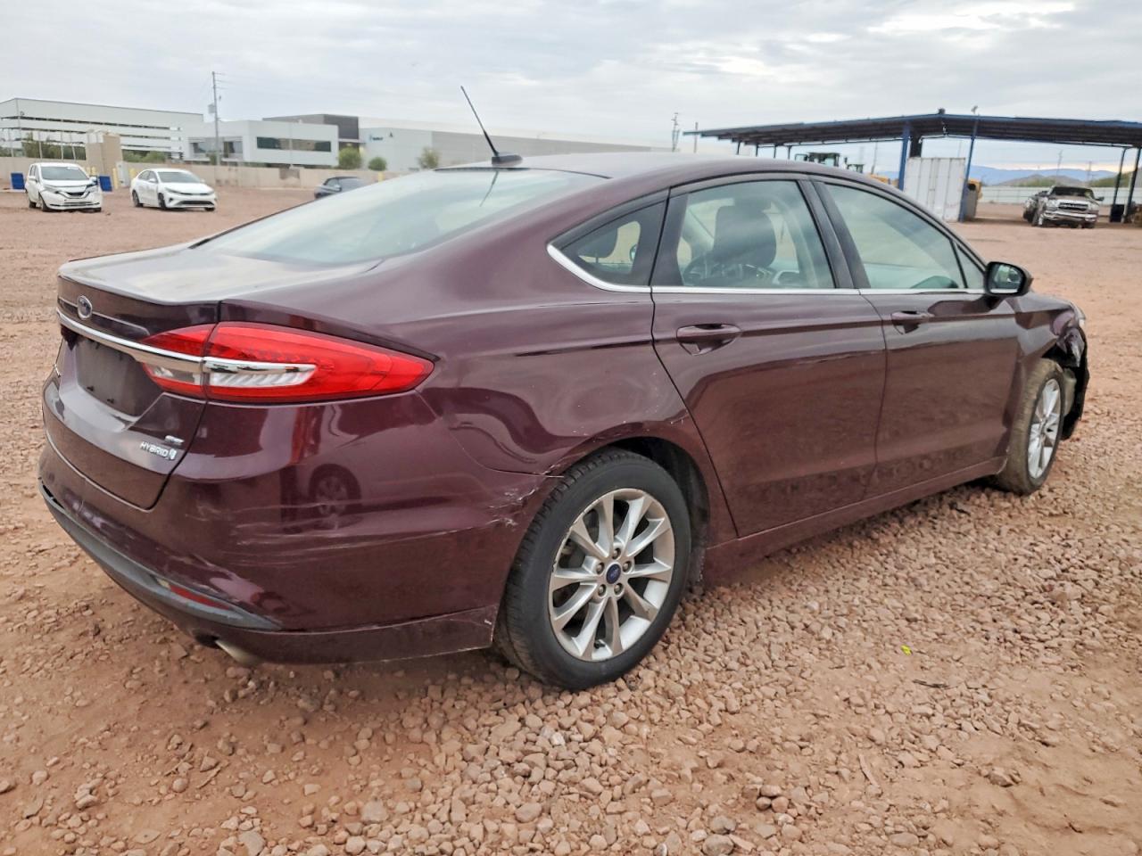 2017 FORD FUSION SE HYBRID photo 3