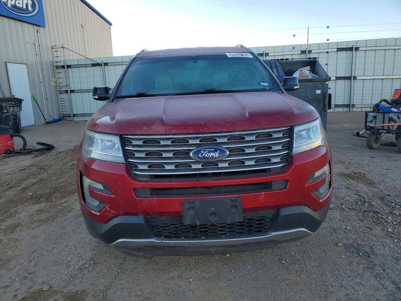 2017 FORD EXPLORER XLT photo 9