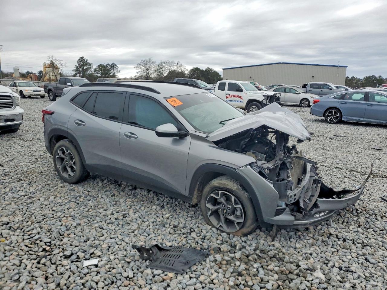 2025 CHEVROLET TRAX 1LT photo 4