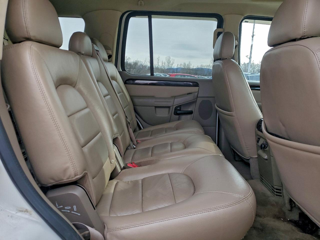 2004 FORD EXPLORER LIMITED photo 31