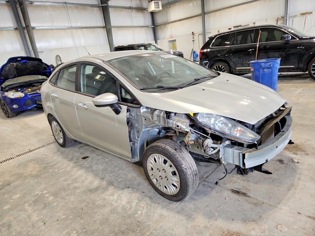 2016 FORD FIESTA S photo 7