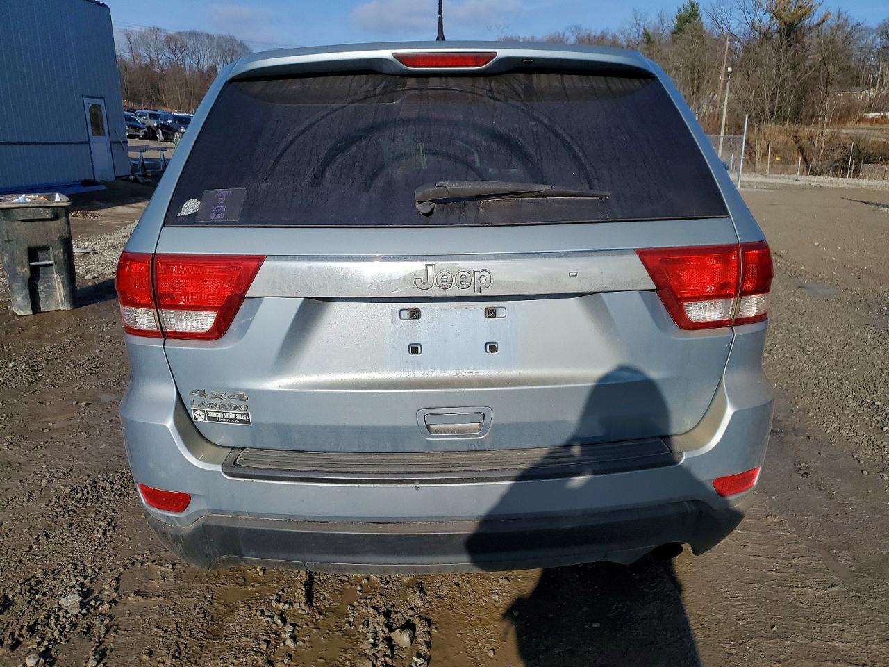 2012 JEEP GRAND CHEROKEE LAREDO photo 6