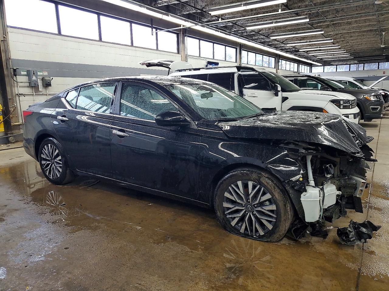 2025 NISSAN ALTIMA SV photo 4