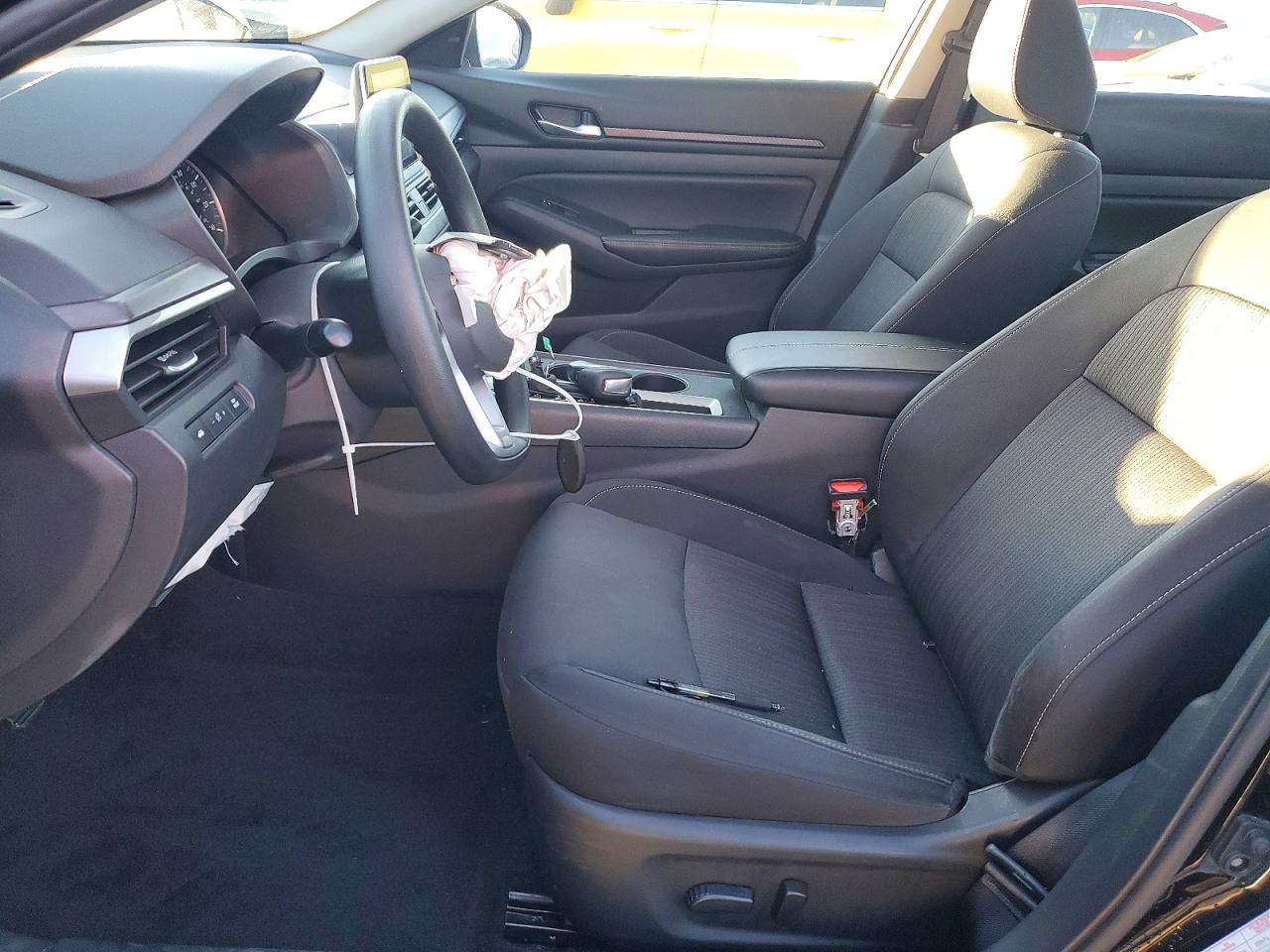 2025 NISSAN ALTIMA SV photo 7