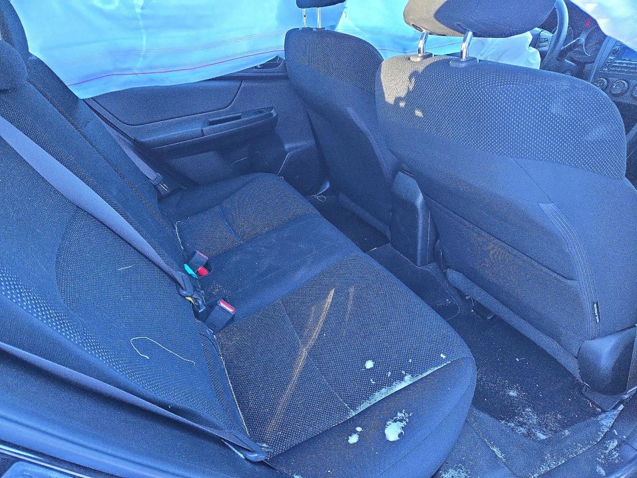 2014 SUBARU IMPREZA photo 10