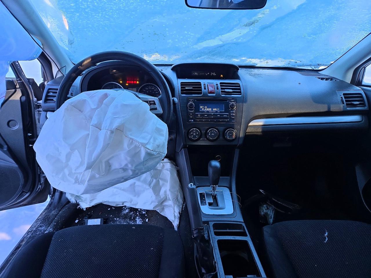 2014 SUBARU IMPREZA photo 8