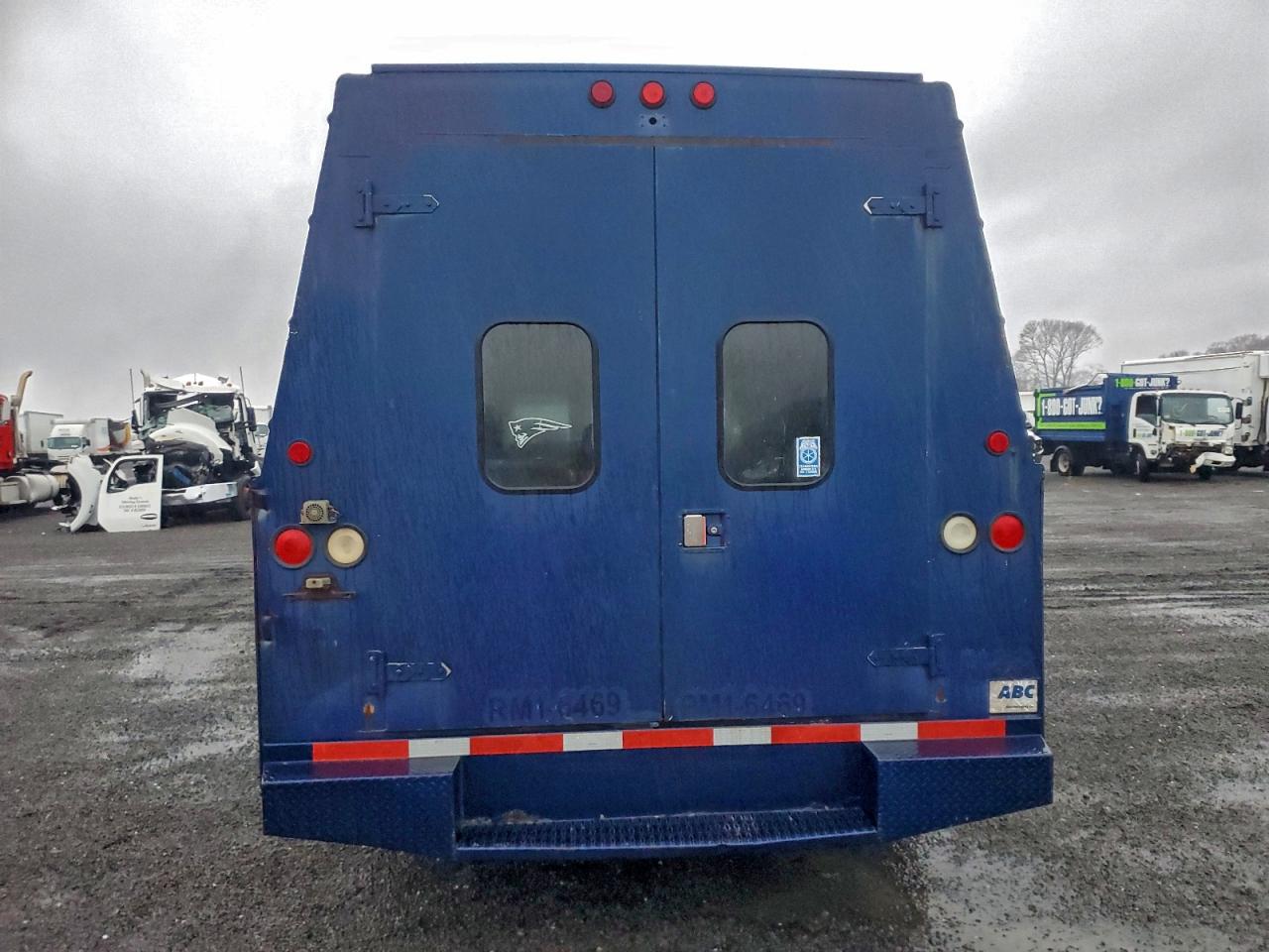 2004 FORD E350 UTILITY / SERVICE TRUCK photo 6